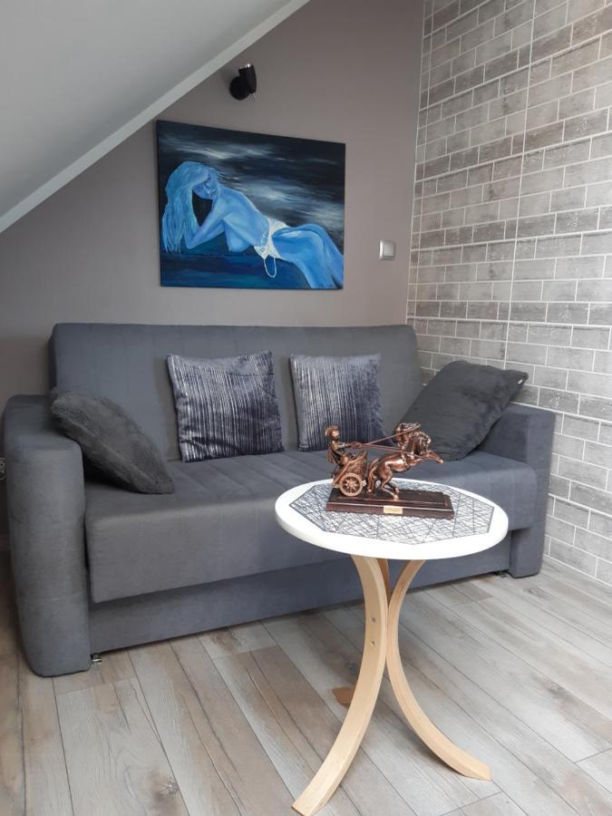 Maly Apartamencik Teo Rewal Exterior foto
