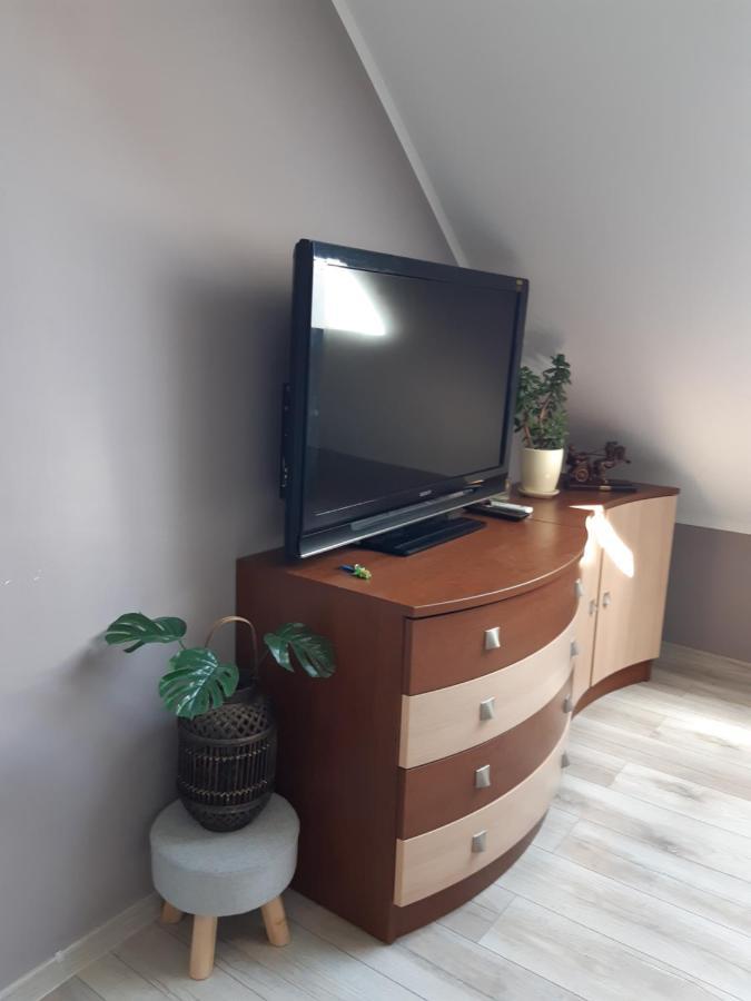 Maly Apartamencik Teo Rewal Exterior foto