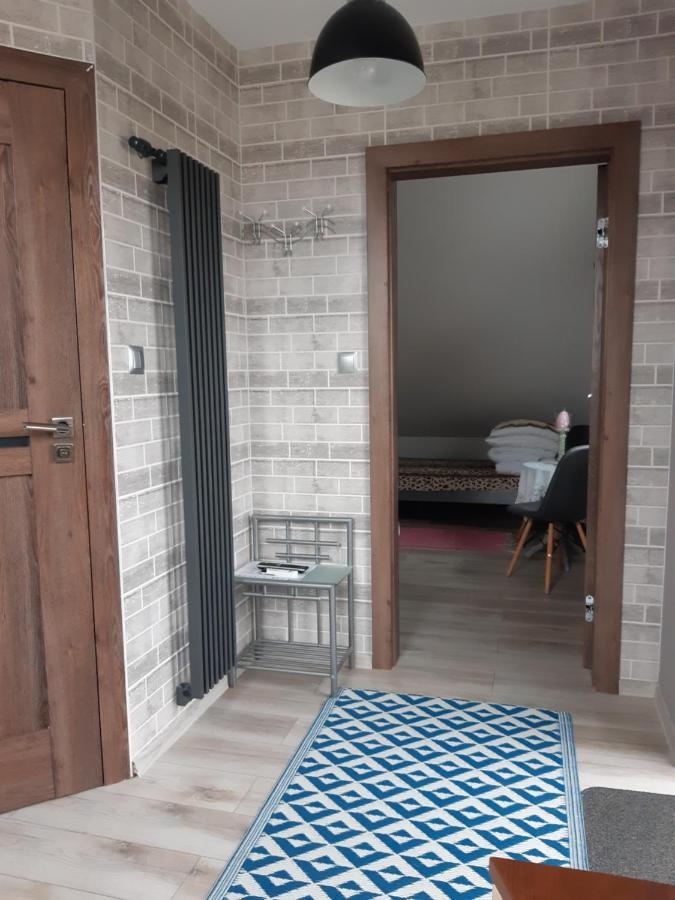 Maly Apartamencik Teo Rewal Exterior foto
